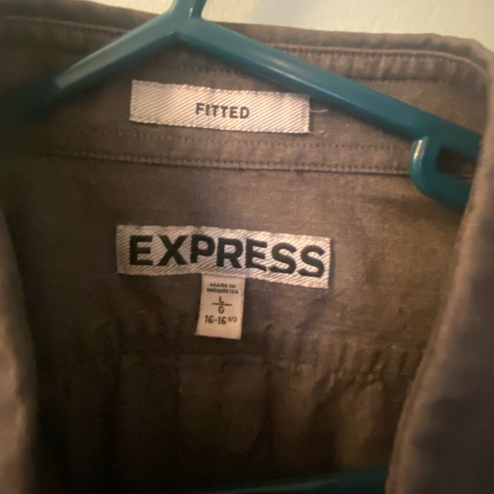 Express Button Down - Picture 3 of 4
